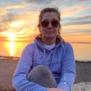 Meet your Posher, Candy